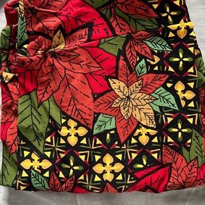 Lularoe TC Leggings (Holiday)